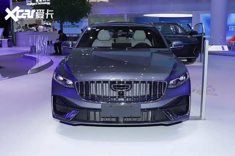 限时9.67万起，油耗3.98L + 轴距2800mm ，这辆国产混动