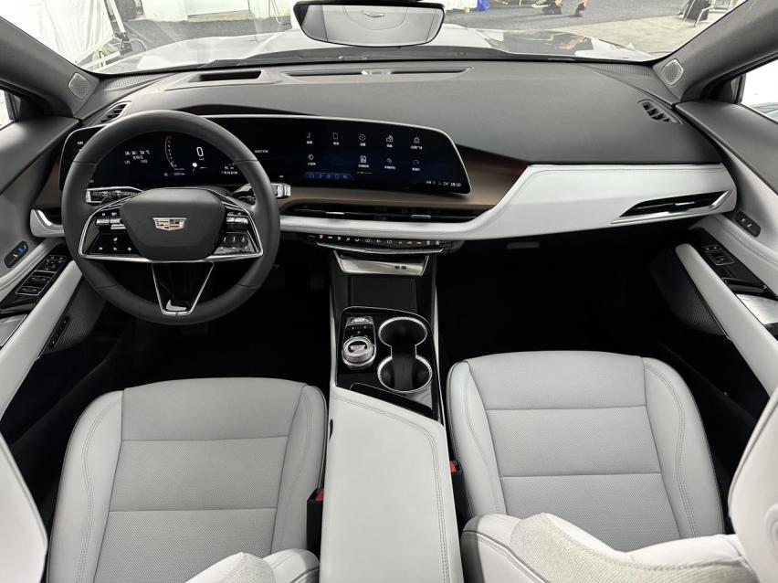 实车抢先拍 静态体验凯迪拉克CT6/GT4
