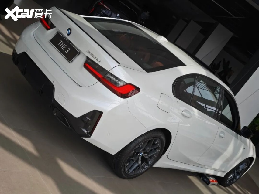 宝马3系被骂“不运动”，但为什么销量还这么猛？