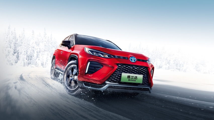 百公里油耗低至4.6L 20万出头的威兰达 选燃油还是混动？