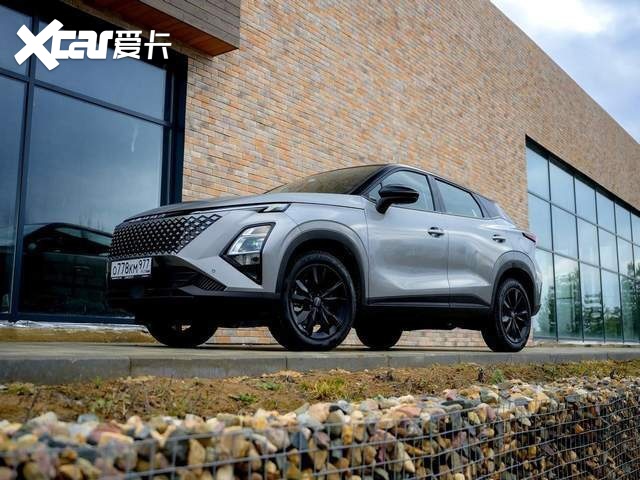 7月汽车销量排行榜出炉，比亚迪排第一，小米进前十