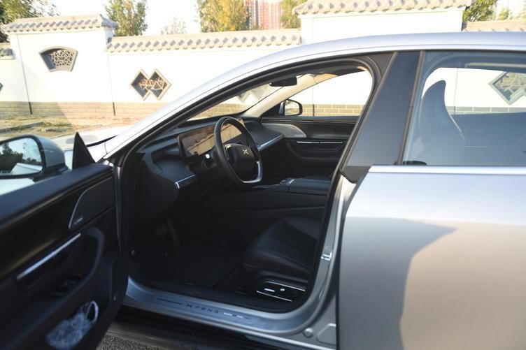 动力续航上能与特斯拉Model 3比肩的车型——小鹏P7