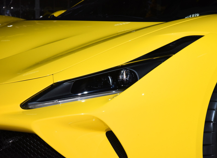 2020款法拉利F8 Spider