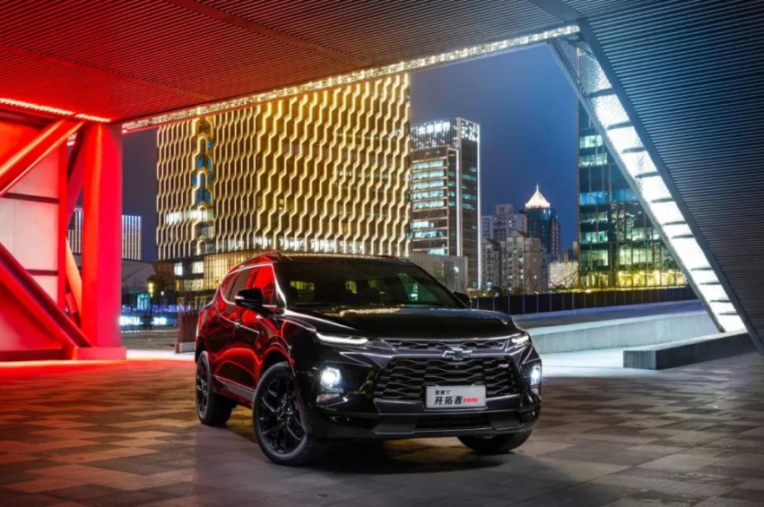 30万预算选7座SUV，选汉兰达还是雪佛兰开拓者