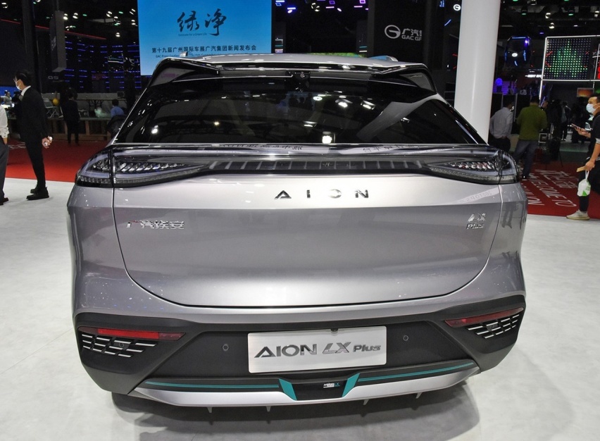 正式突破1000km续航 AION LX Plus现已上市