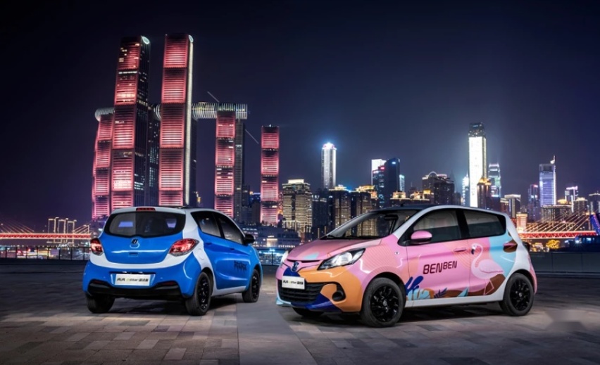 不超3万元起 宏光MINI EV与奔奔E-Star如何选?