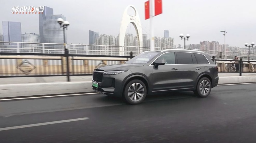 30多万买个国产车，图啥？
