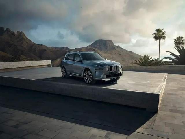“新”驰神往，新BMW X7 磅礴上市