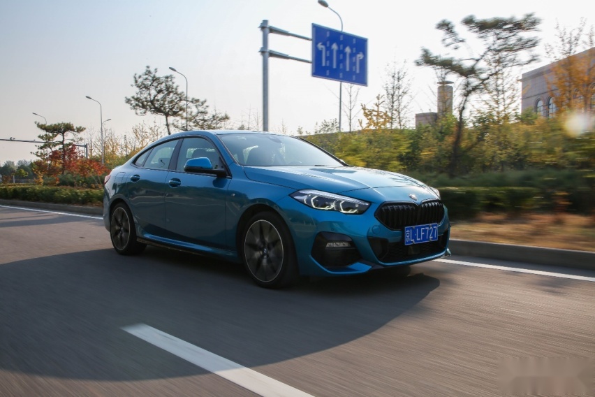 前驱还有乐趣吗？试驾宝马225i 四门轿跑车