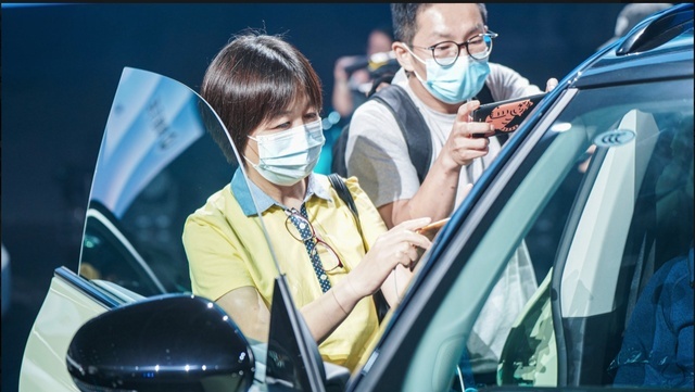 20万元内超值真香 最高续航610km 零跑C11起步价15.98万元