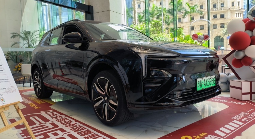 恒驰5到店实拍：用料足诚意足，真是30万以内最好的纯电SUV？