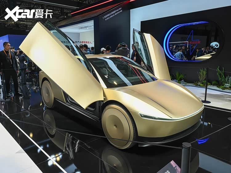 首次曝光！没有方向盘和刹车油门踏板的特斯拉上路了