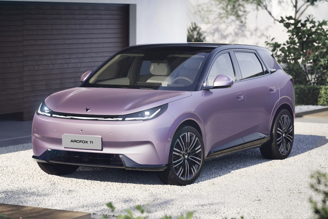 ��Ըӭ��(l��i)��(qi��ng)���O��T1������һȦ �����桱