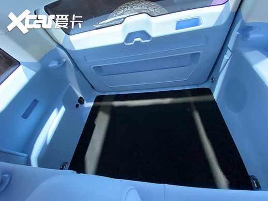 实拍坦克400，车如其名，看着都来劲儿