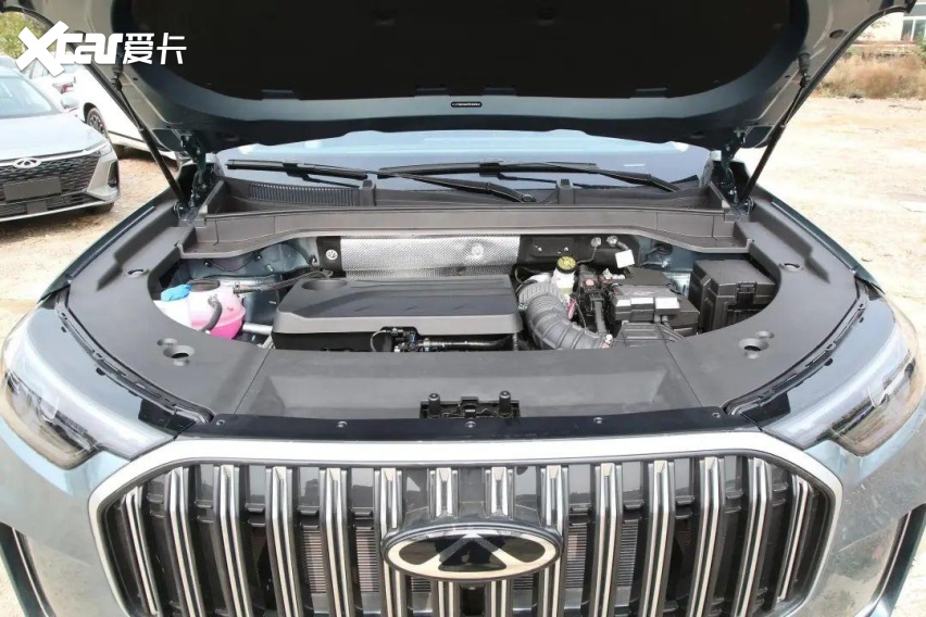 奇瑞"爆发了"!新suv车长4米82,261马力 爱信8at