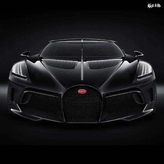 我们只谈艺术，黑化布加迪La Voiture Noire