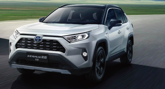 精准测距，看全新RAV4荣放让“距离产生美”