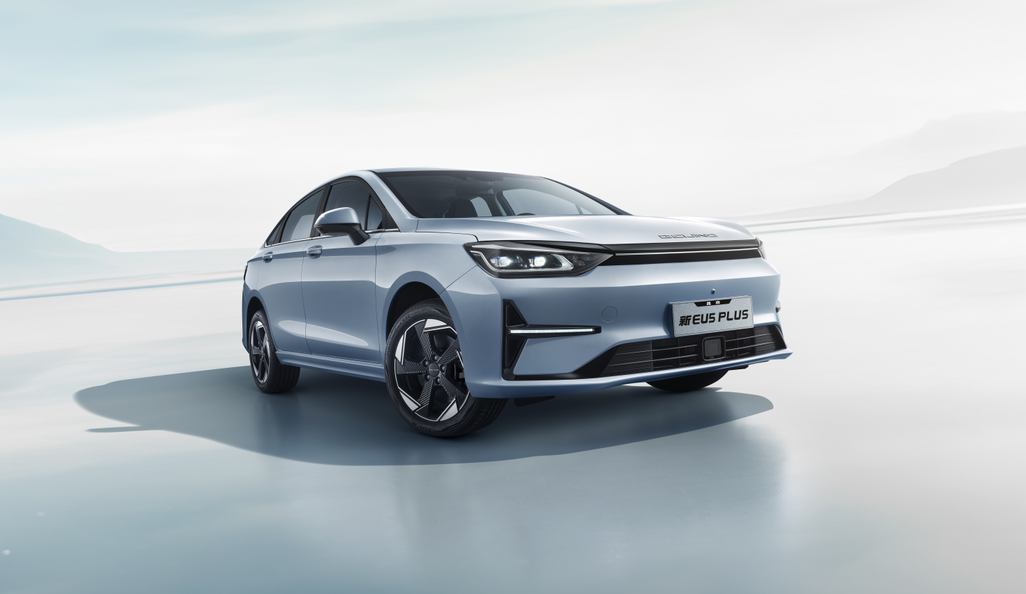 網(wǎng)約車就選新EU5 PLUS出行版,真續(xù)航好舒適的“回本神器” 網(wǎng)約車就選新EU5 PLUS出行版,真續(xù)航好舒適的“回本神器”