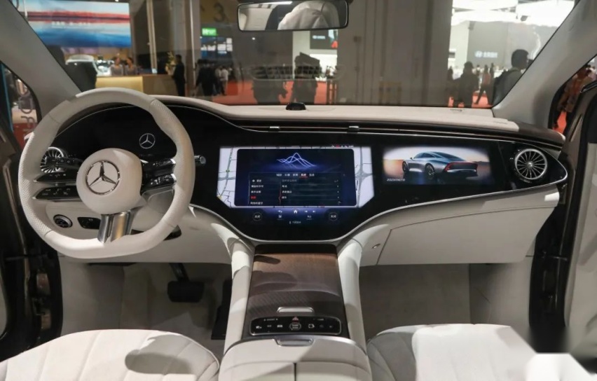 奔驰EQE 、凯迪拉克锐歌、沃尔沃EX90等豪华纯电SUV，谁更值得选