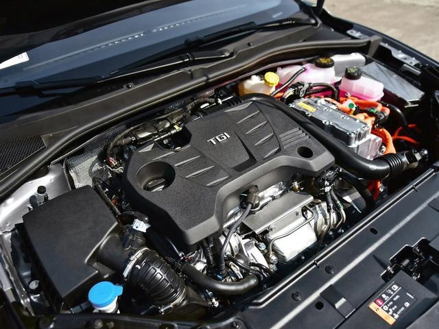 新款名爵6插混本周上市 延续燃油版设计 纯电续航70km
