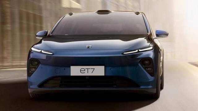NT2.0的蔚来ES7身上，自动驾驶“卷”出新高度？