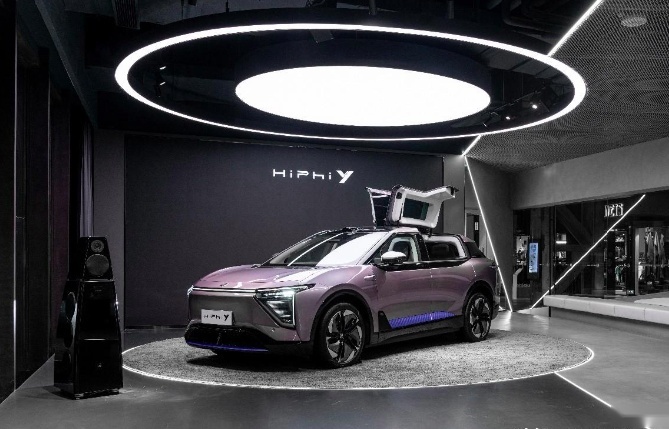 预售36万 配旋翼门 选它还是特斯拉特斯拉model Y？