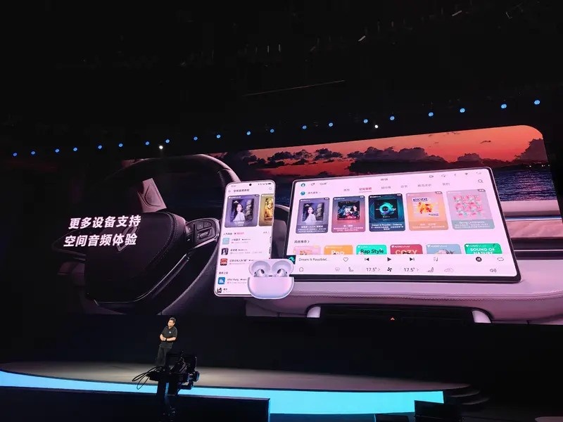 华为首款纯电轿跑即将登场，华为智选模式迎来新篇章