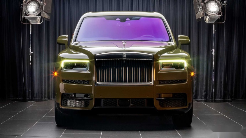 rolls-royce-cullinan-bespoke-colors (9).jpg