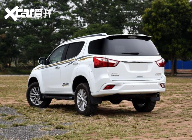 不到25万硬派7座suv,非承载式 分时四驱,搭载柴油发动机