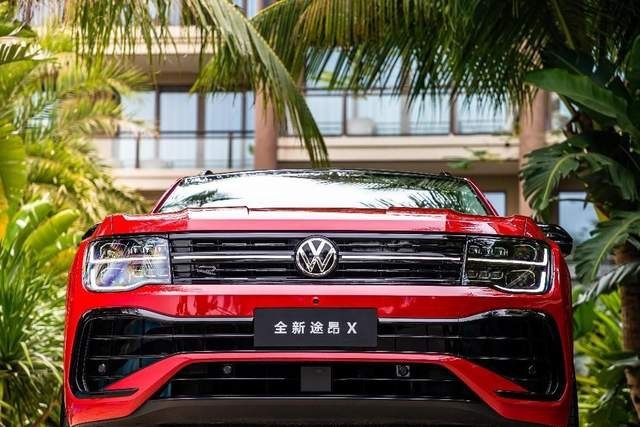 看多了街车想要一款不一样的高端SUV？不如来看看全新途昂X