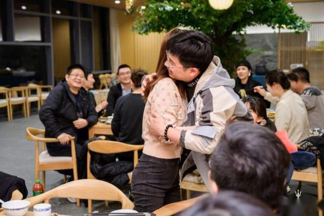 小姐姐500公里深度体验玛莎拉蒂，九华山祈福之行，收获多多