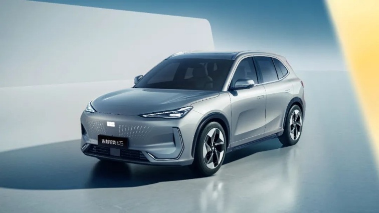 吉利银河E5凭什么能做全球车？ 原创设计和领先技术是最大的底气