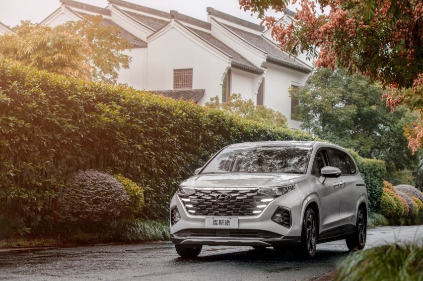 20万级最能打的中大型MPV 北京现代库斯途战力几何？