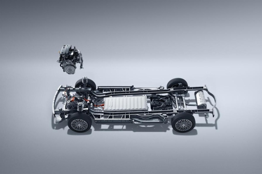 综合续航1370公里,别克GL8陆尊PHEV 35.99万起