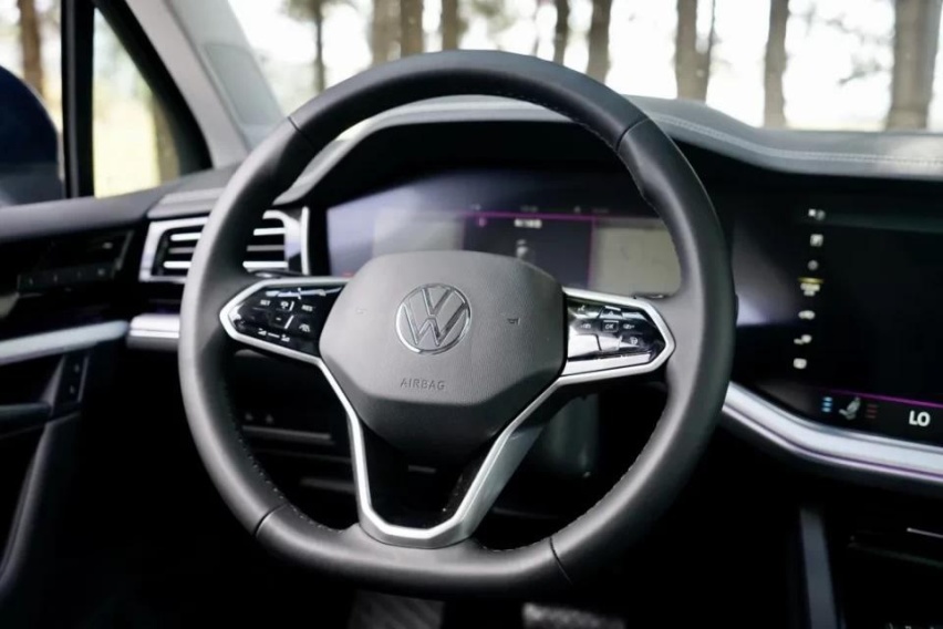 大众途锐eHYBRID：加速快过3.0T+更低价格，不香么