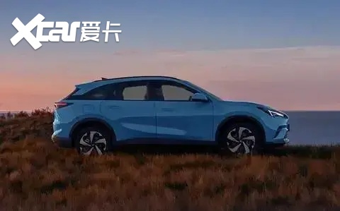 【柿柿车】10.98万起 1215km续航 极狐全新阿尔法T5上市