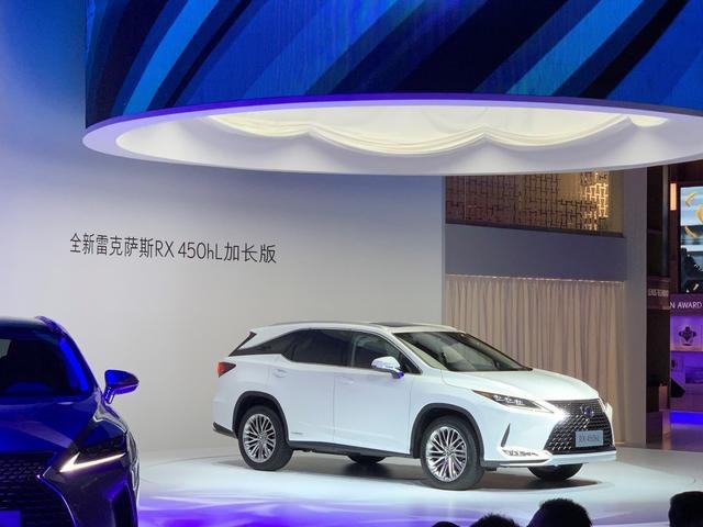 3分钟看车圈：全新奔驰GLS领衔！奥迪Q8/飞行家亮相成都