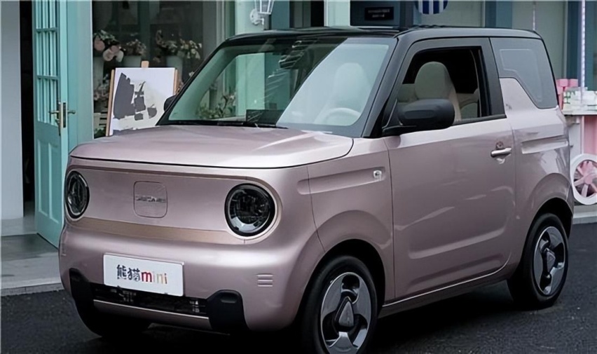 续航200公里带快充，5万多的熊猫mini，刷新了价格下限？