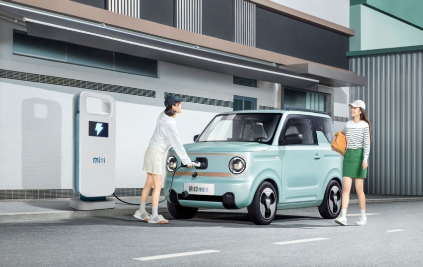 吉利汽车5月销量120053辆，连续4个月同、环比双增长