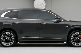 拒绝沉稳，极氪8X实车亮相，配极氪9X同款48V主动稳定杆