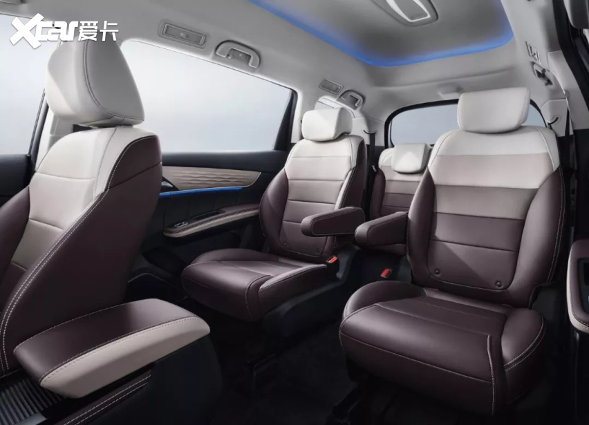 大7座MPV,比亚迪宋MAX DM-i预售14.68万起,百公里油耗4