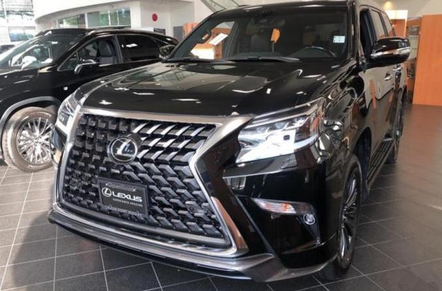 新款雷克萨斯GX海外实拍 搭载4.6L V8自然吸气发动机