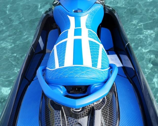 MANSORY迈莎锐Jet Ski 水上摩托艇，迪拜海域最美风景线！