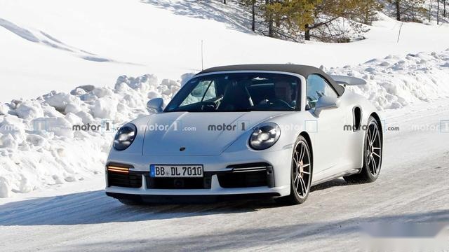 史上最强大的全新保时捷911 Turbo S,起售价134万