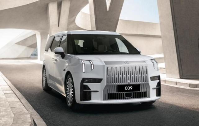 全球化加速！极氪2023年将推两款新车，001投放欧洲市场