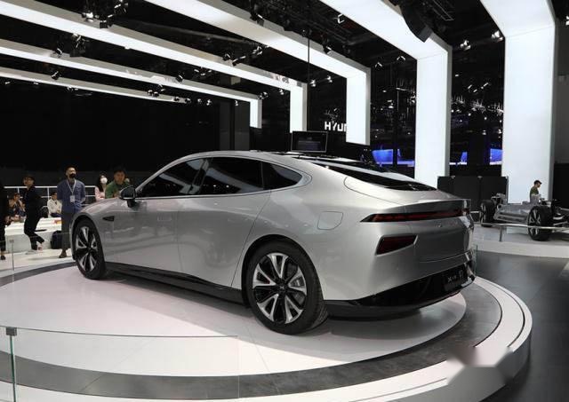 最高续航706Km远超特斯拉Model 3,但你真的会买小鹏