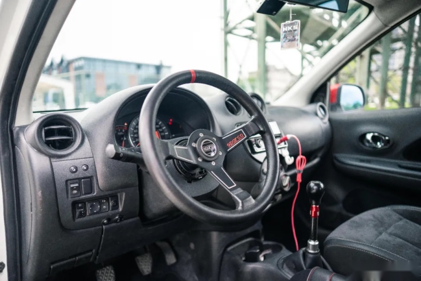 全国仅此一辆战神GT-R的小表弟，没想到nismo还有买菜功能
