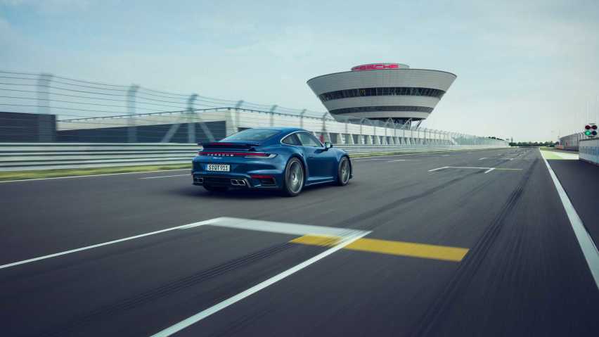 【菲林快讯】#保时捷911 Turbo发布#