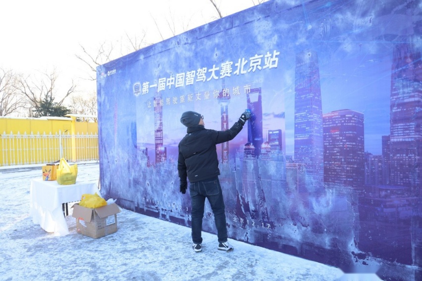 20万级高阶智驾“大乱斗”，哪吒S靠什么突围？
