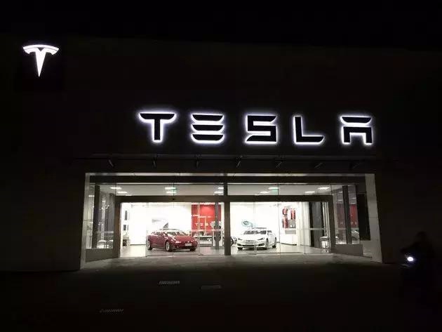 质量问题频发 修车排队 售后服务态度差 特斯拉车主直言想卖车